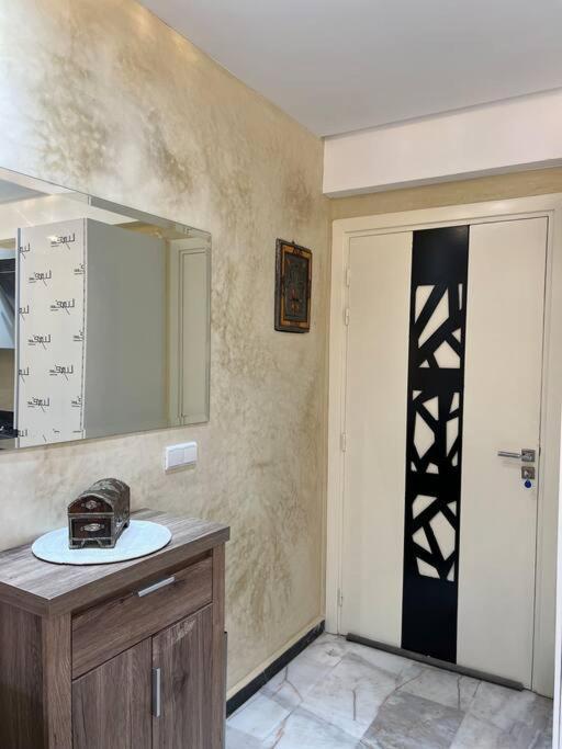 Appartement Bien Situe A Gueliz 马拉喀什 外观 照片